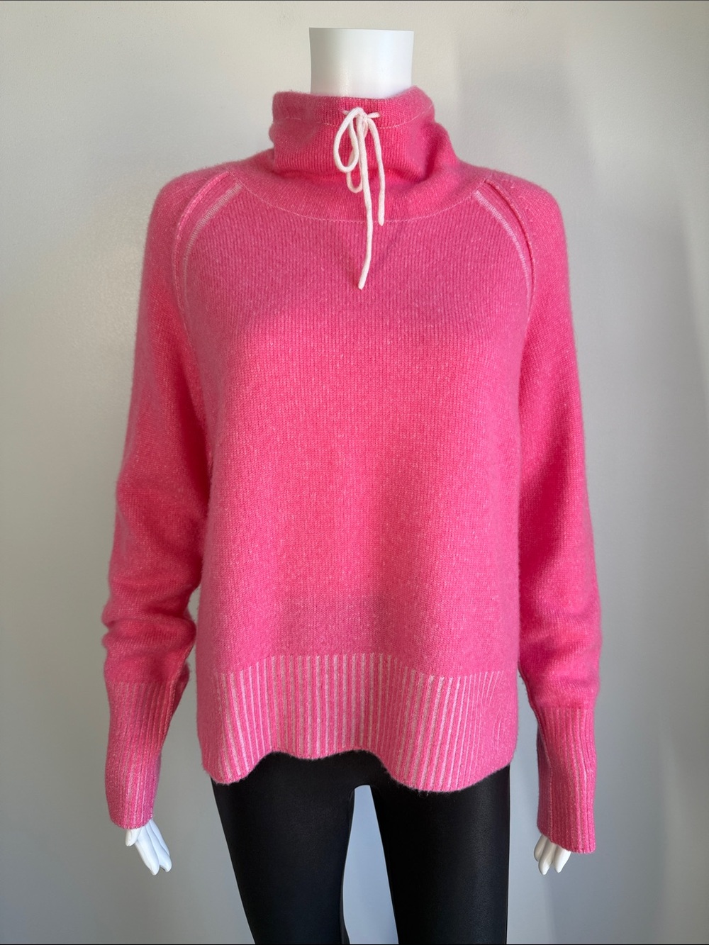 Unbranded Cashmere-Feel Contrast Seam Funnel Neck Sweater Hot Pink - Size M Esti